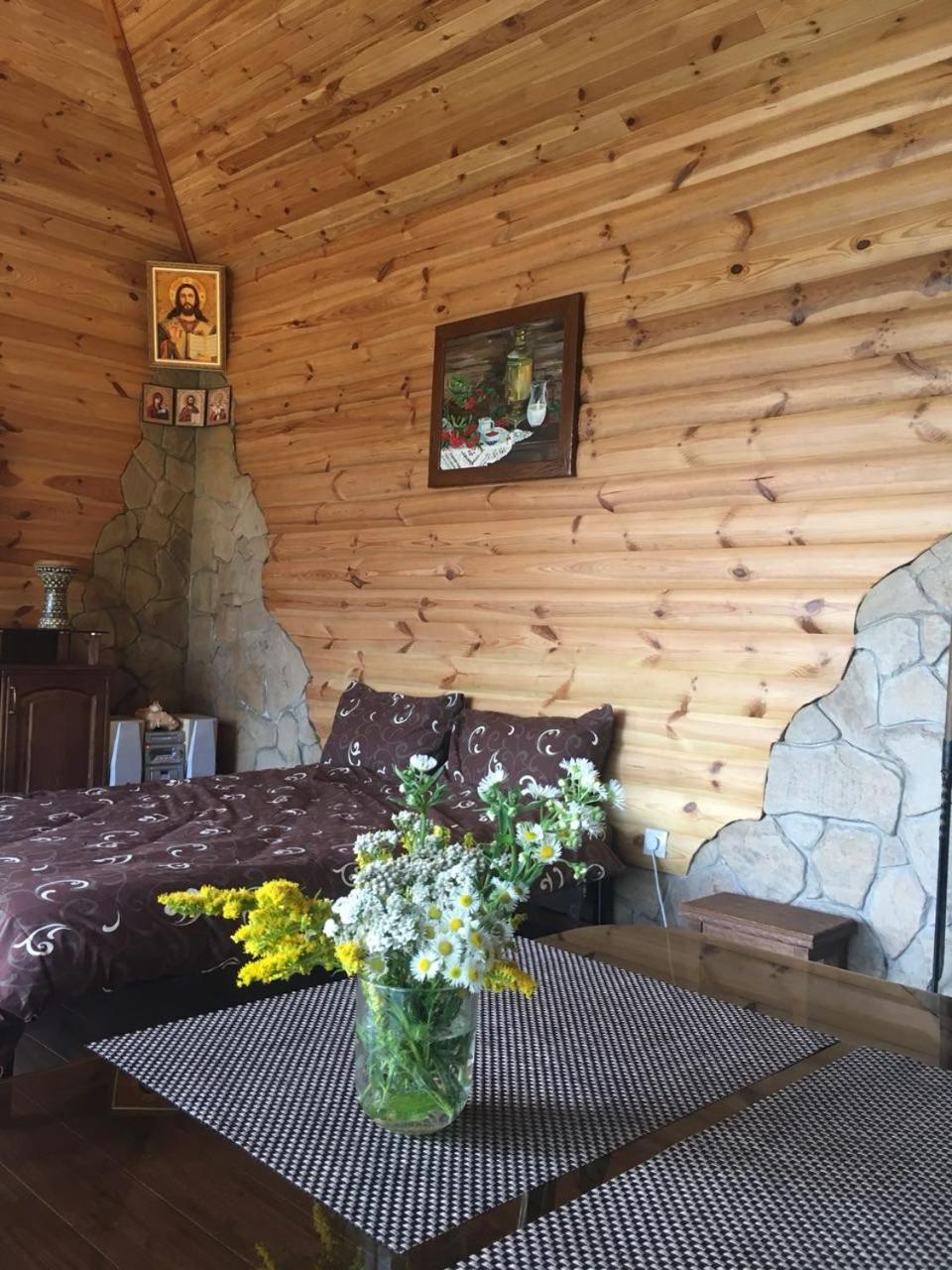 Диброва Dibrova  Buitenkant foto