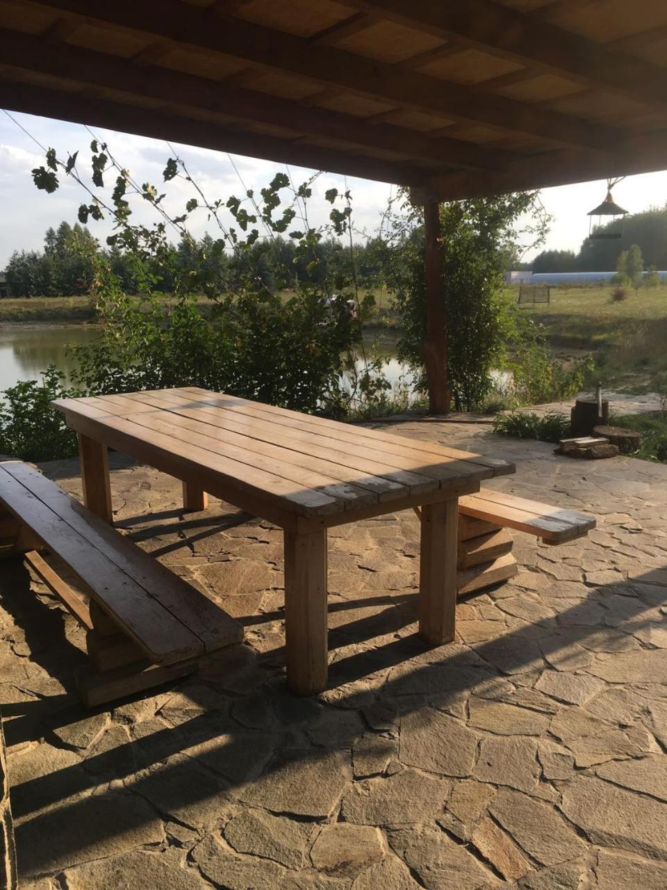 Диброва Dibrova  Buitenkant foto