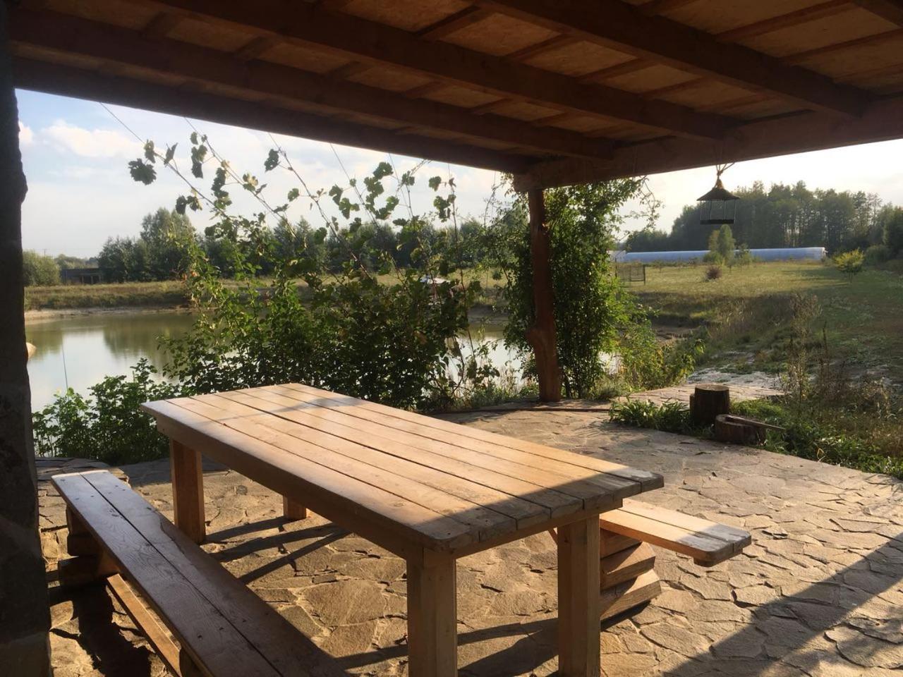 Диброва Dibrova  Buitenkant foto